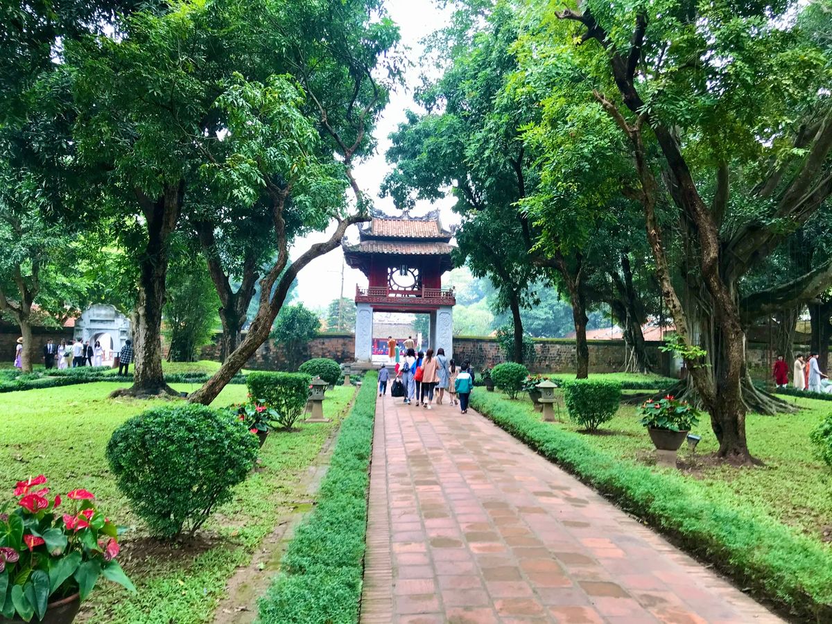 文廟
ハノイ市内(うちの近所)にある孔子を祀る寺院。
ベトナム北部のハノイ...
