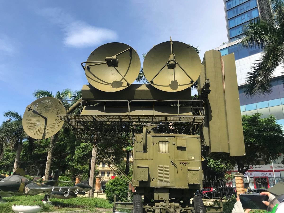 空軍博物館 in Ha Noi

ベトナム戦争の時のものを中心に、戦闘機や...
