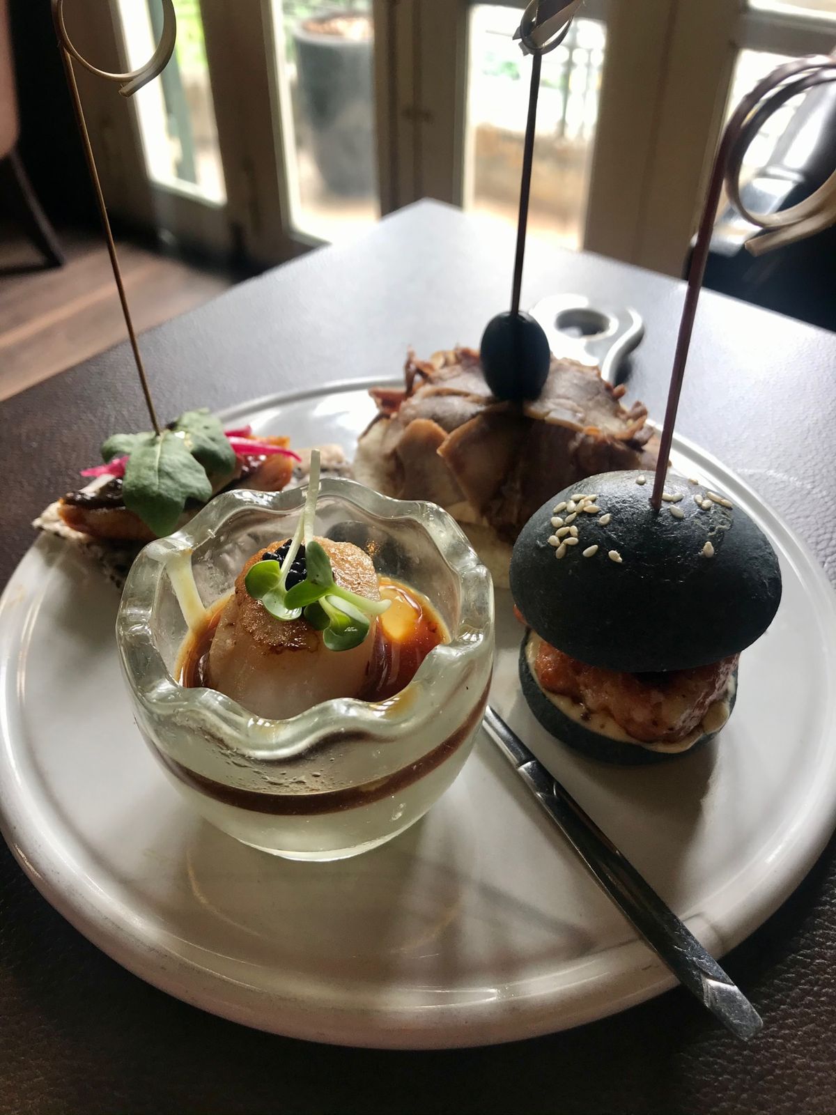 Pincho
ここもうちから徒歩圏内のスペイン料理　タパス屋さん
レトロな...