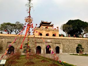 タンロン遺跡
ハノイ市内の中心に位置する世界遺産、ベトナムの歴代の王朝が城...