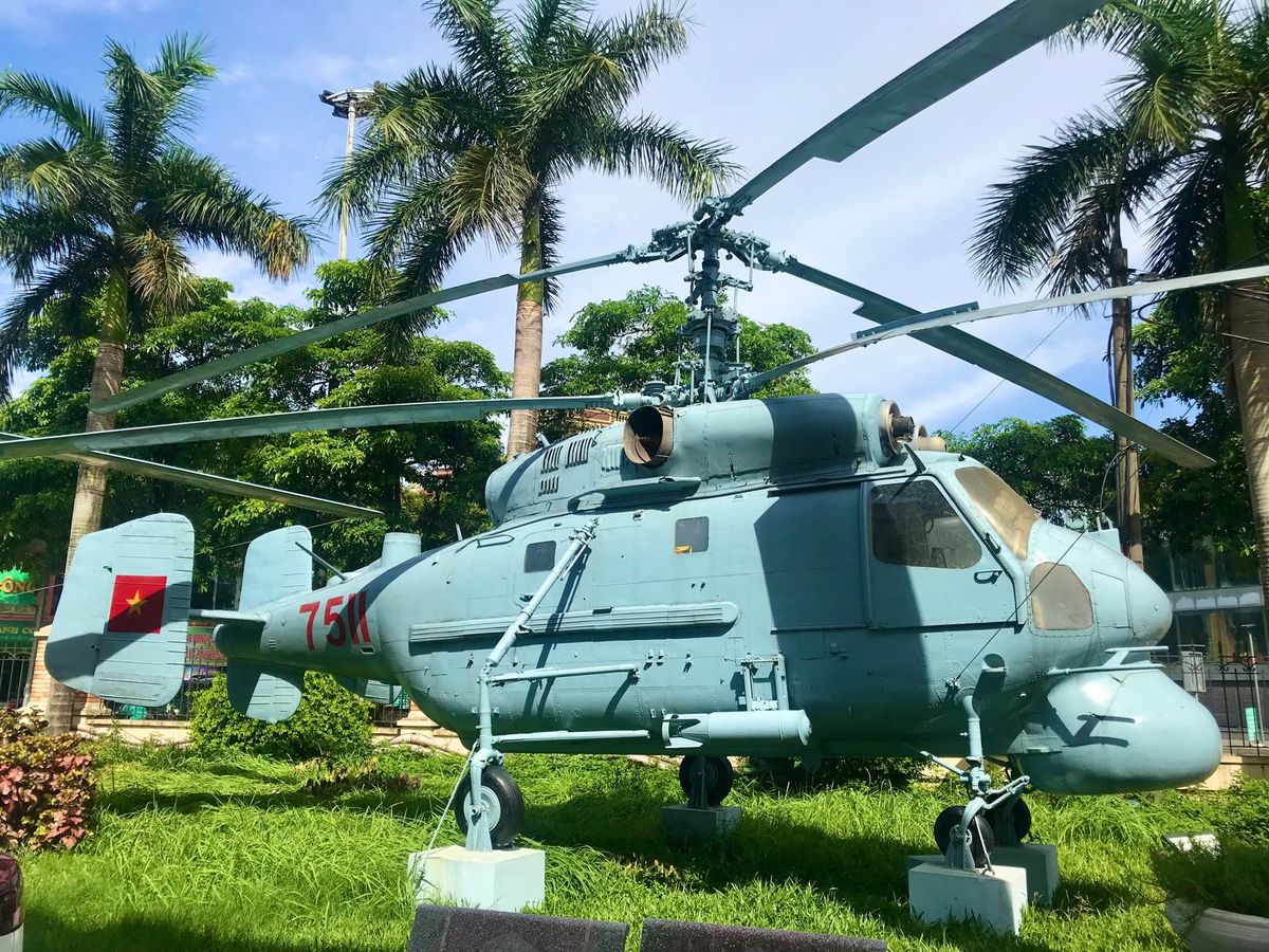 空軍博物館 in Ha Noi

ベトナム戦争の時のものを中心に、戦闘機や...