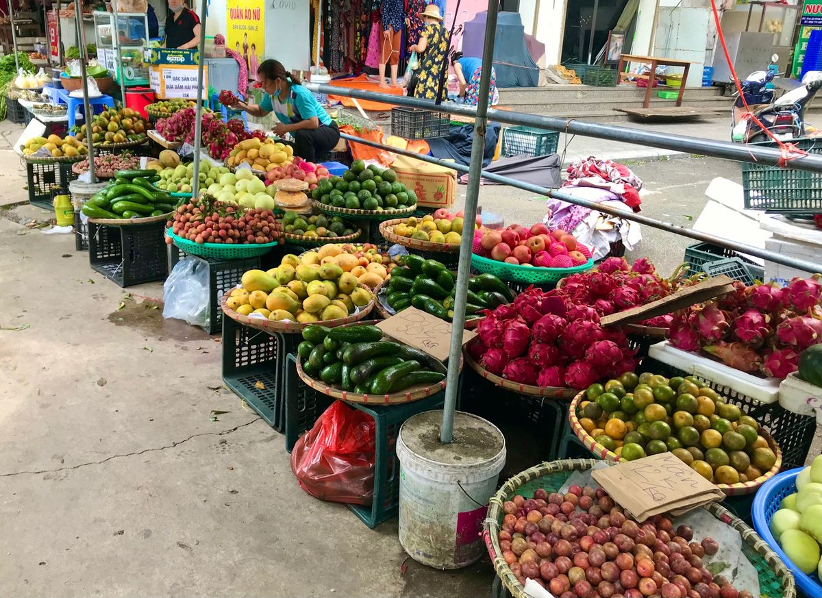 ハノイはソフトロックダウンでレストランも遊び場もやってないので、暇つぶしが...