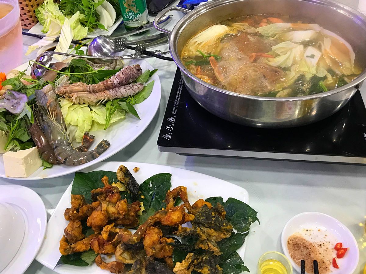 最近食べたベトナム料理
テト（ベトナムの旧正月）を目前に控え、1月は忘年会...