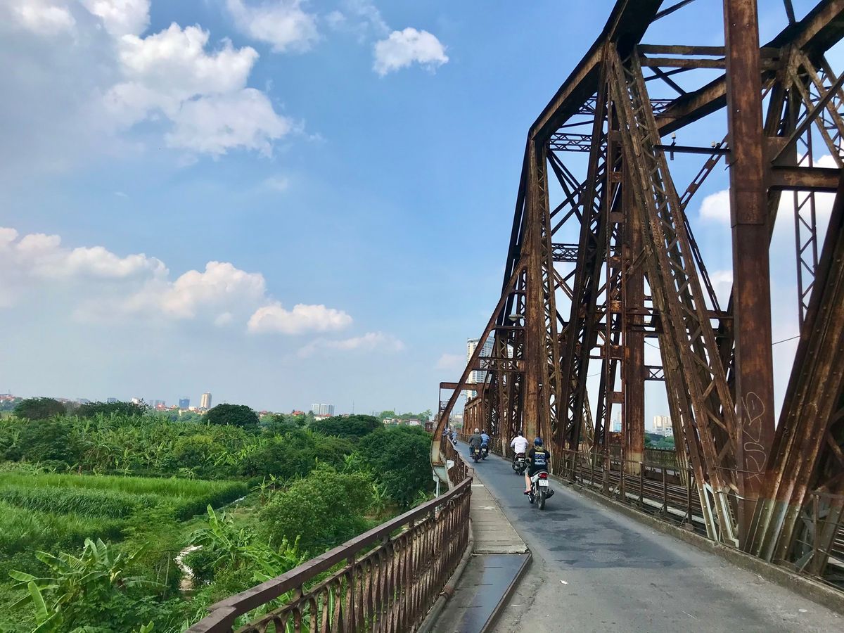 ロンビエン橋
1902年に当時ベトナム統治していたフランスが、ハノイとハイ...