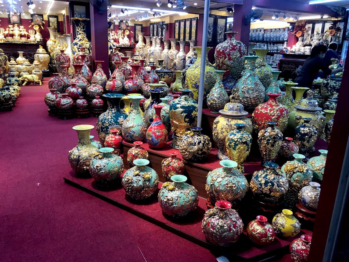 バッチャン
ハノイ市の南東部にある焼物の街。
ハノイ市内の自宅から20km...