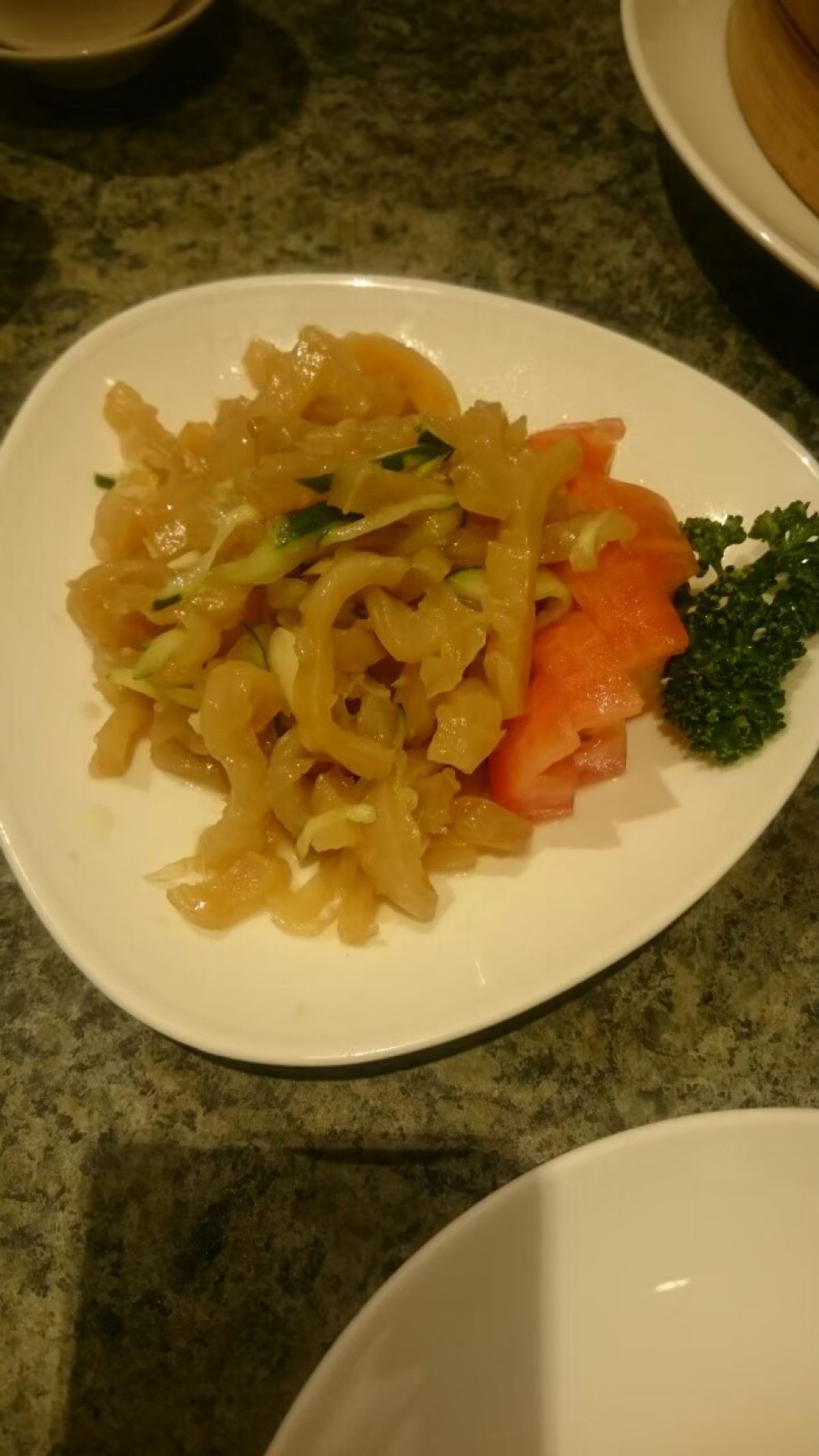 DAY1
ホテルの方に予約してもらっていた欣葉へ蟹おこわを食べに。
しかし...