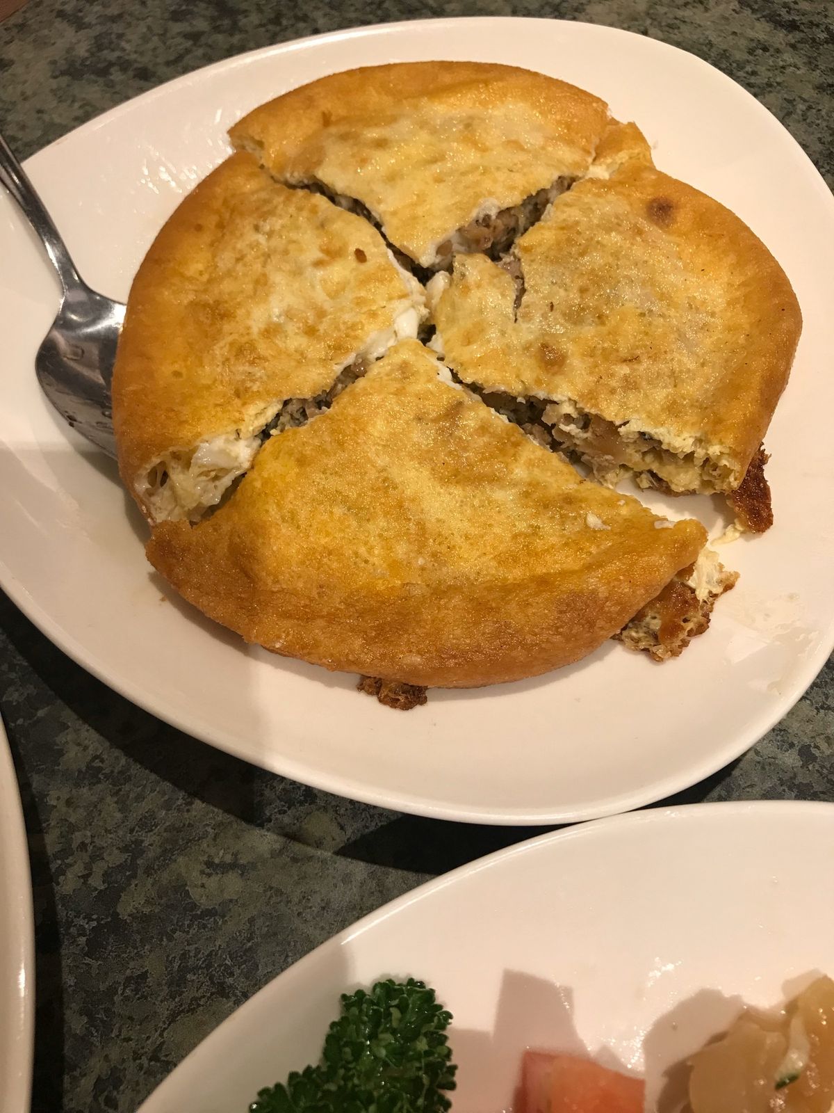 DAY1
ホテルの方に予約してもらっていた欣葉へ蟹おこわを食べに。
しかし...