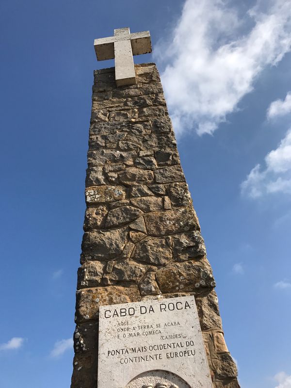 ポルトガル・シントラ「hanging out day 🇪🇸🛫🇵🇹🛬 came to Cabo da Roca」の写真