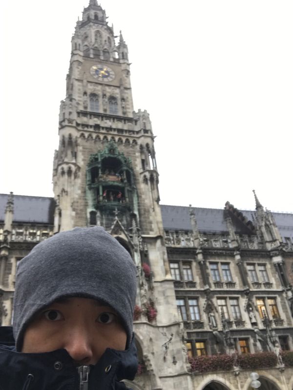 ドイツ・ミュンヘン「hanging out day 🇵🇹🛫🇩🇪🛬 came to München」の写真