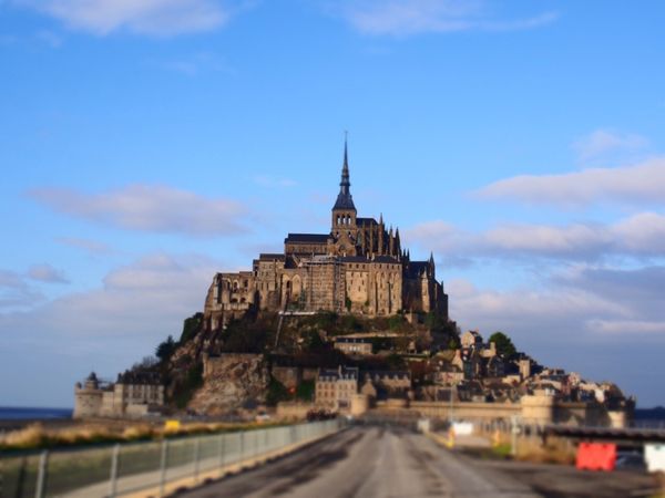ベルギー「✈︎2014ヨーロッパ旅行🇪🇸🇫🇷🇧🇪🇩🇪🇩🇰」の写真：フランス🇫🇷編.
モンサンミッシェル🏰....
