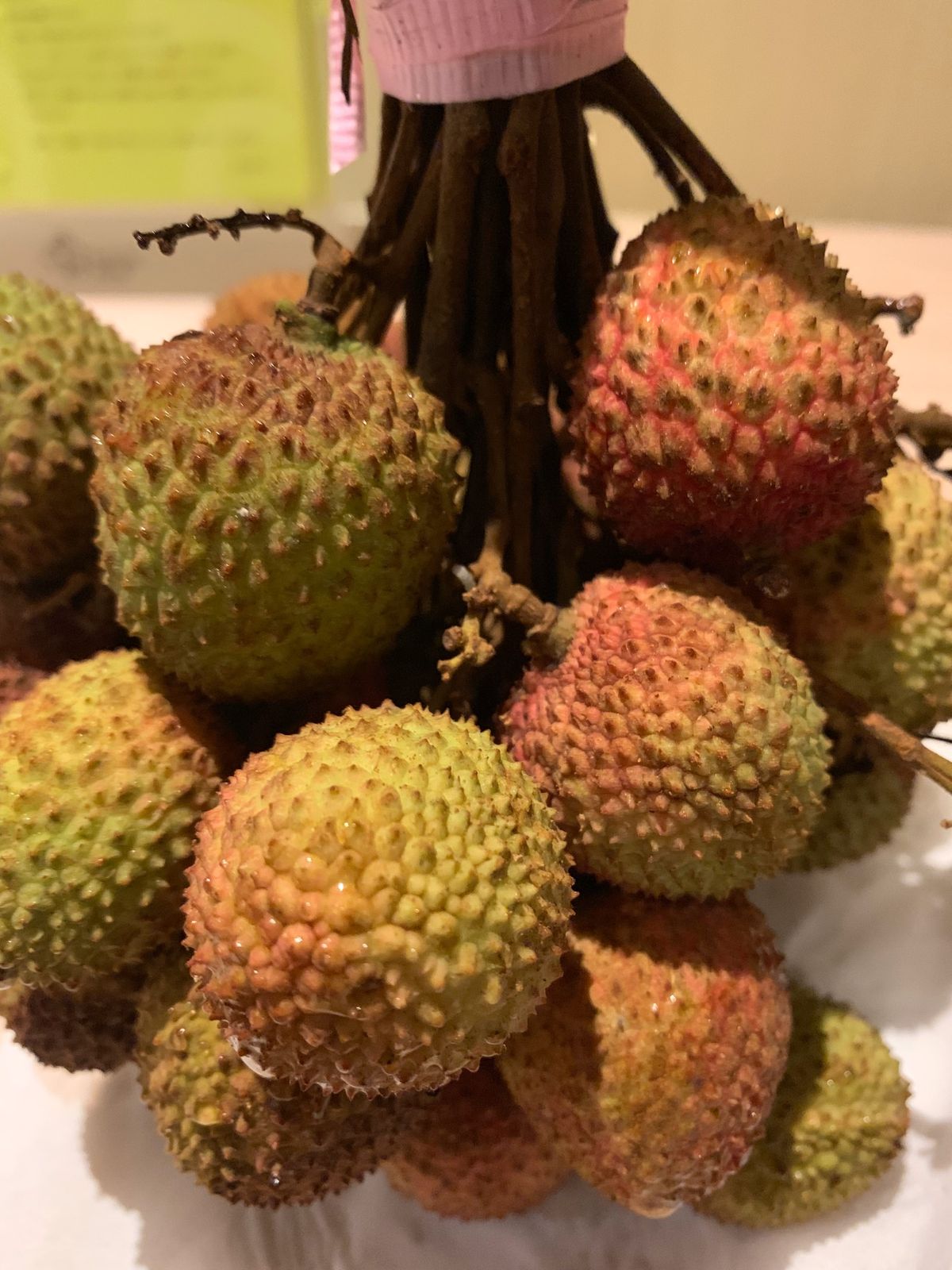 台湾のウユニ塩湖こと高美湿地を見に台中へ。全然違ったけど、夕日はきれいでし...