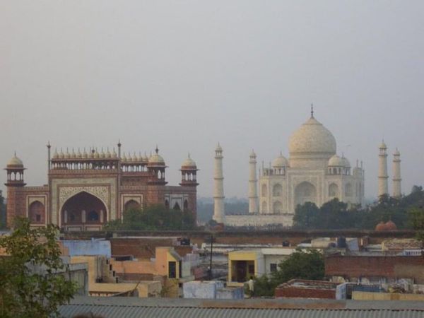 インド・バラナシ「India」の写真