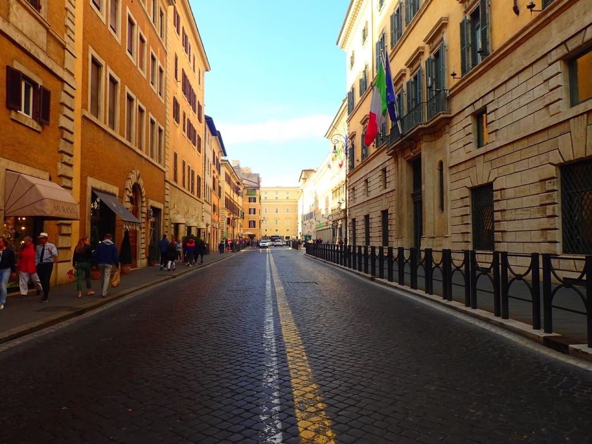 ローマ
いろいろな道、路地