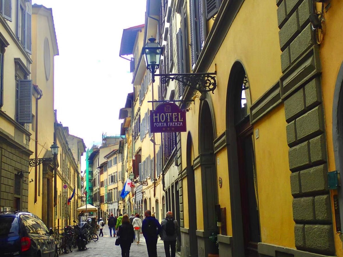 フィレンツェ
可愛い看板たち