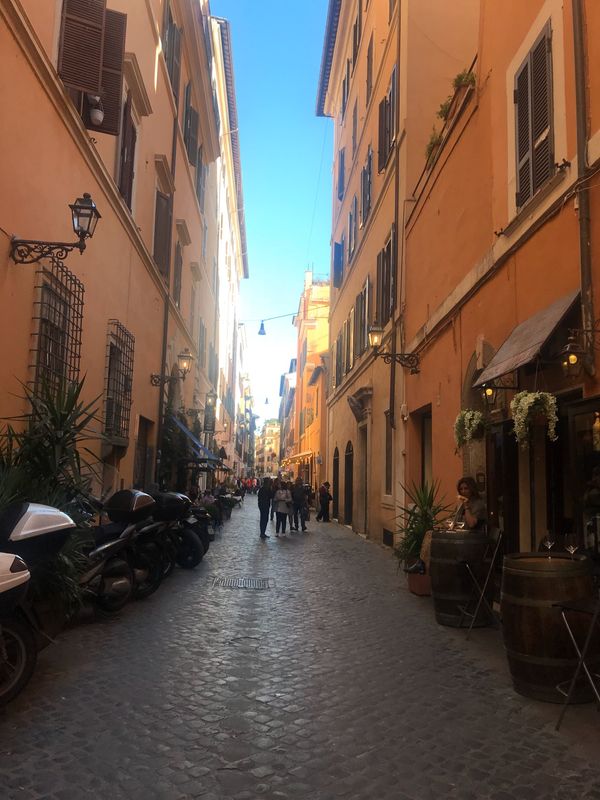 イタリア・ローマ「イタリア旅行」の写真：ローマ
いろいろな道、路地