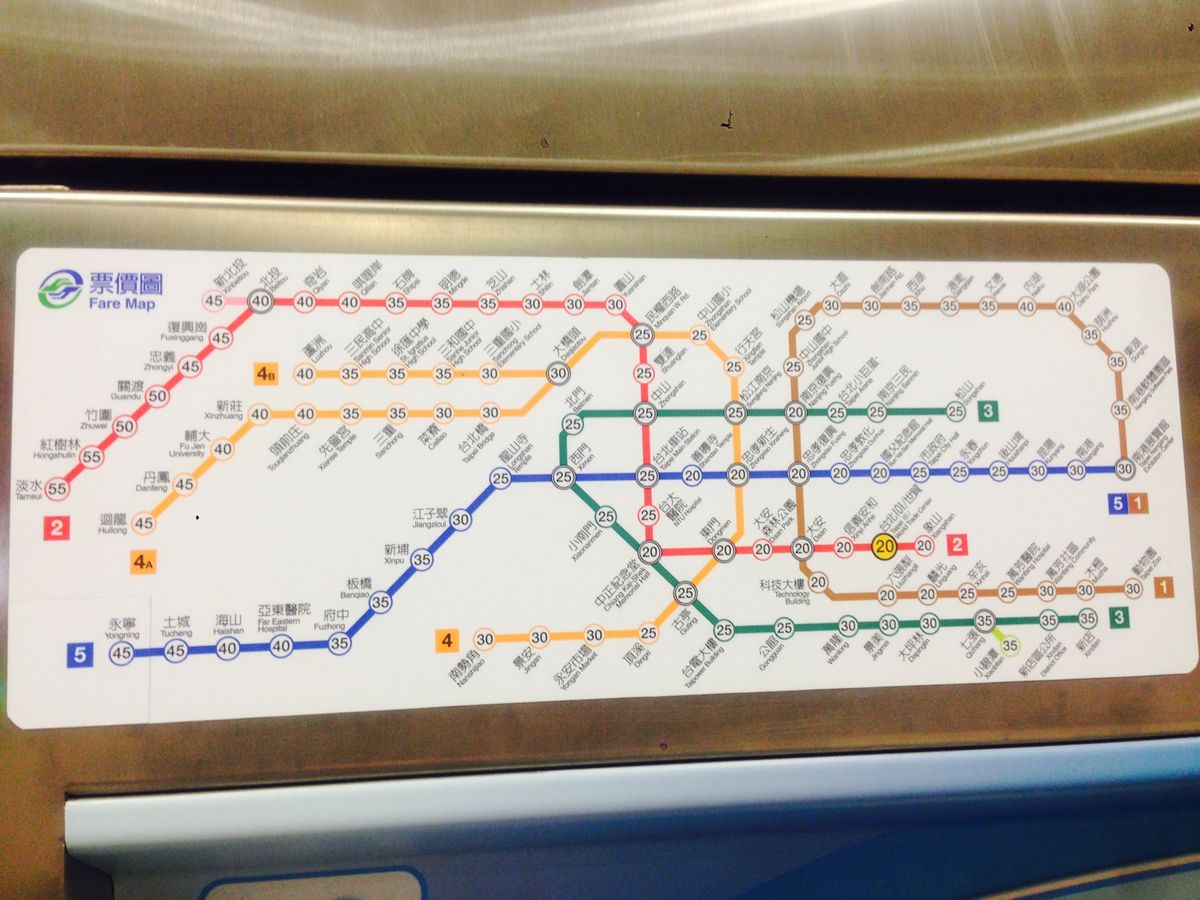 海外の電車割と好きです(昔すぎて画質悪)