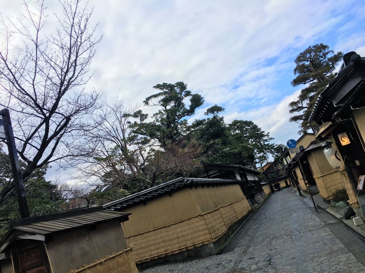 1日目は、伝統環境保護区域である長町武家屋敷跡へ⚔️
当時のままの景観を保...