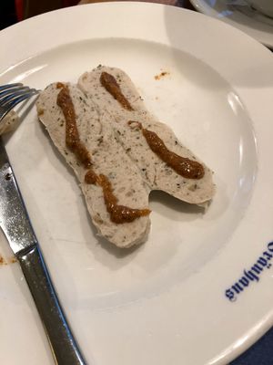 何回かきているのだが、初の白ソーセージ
朝食べるのが基本とは知らなかったの...