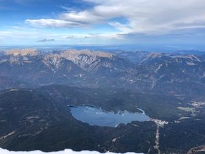 今回の旅のメインイベント
ドイツ最高峰のツークスピッツェに大変な苦労•••...