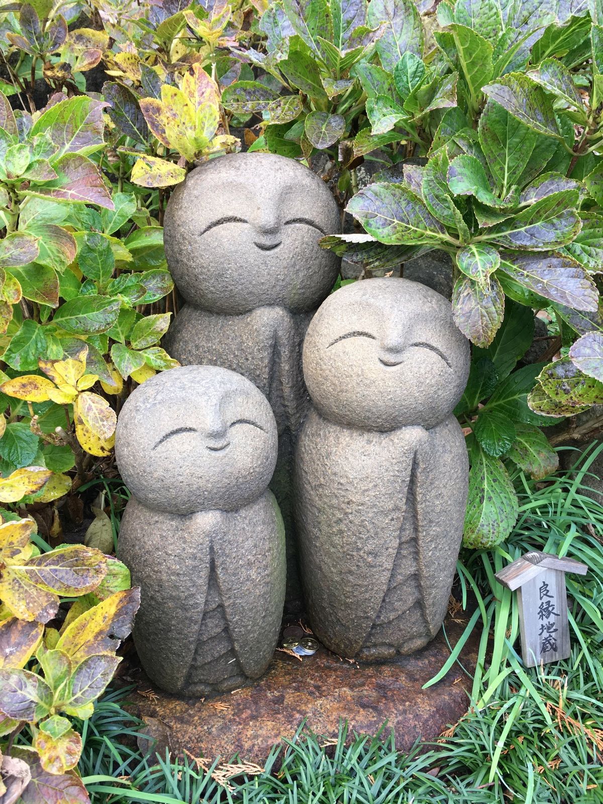 鎌倉の代表的なお寺へ行ってきました。
まずはやっぱり鎌倉大仏。
そして、お...