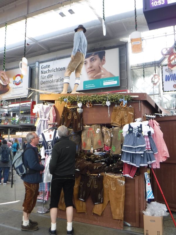 ドイツ・München「Spain(Barcelona) ＆ Germany(October fest in München)」の写真