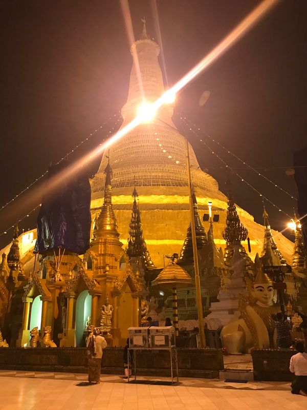 ミャンマー・ヤンゴン「ミャンマー　ヤンゴン　」の写真