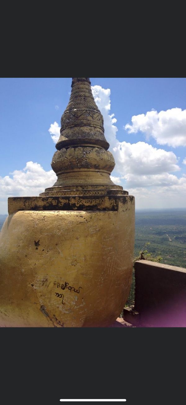 ミャンマー・ポッパ山「バガン旅行」の写真