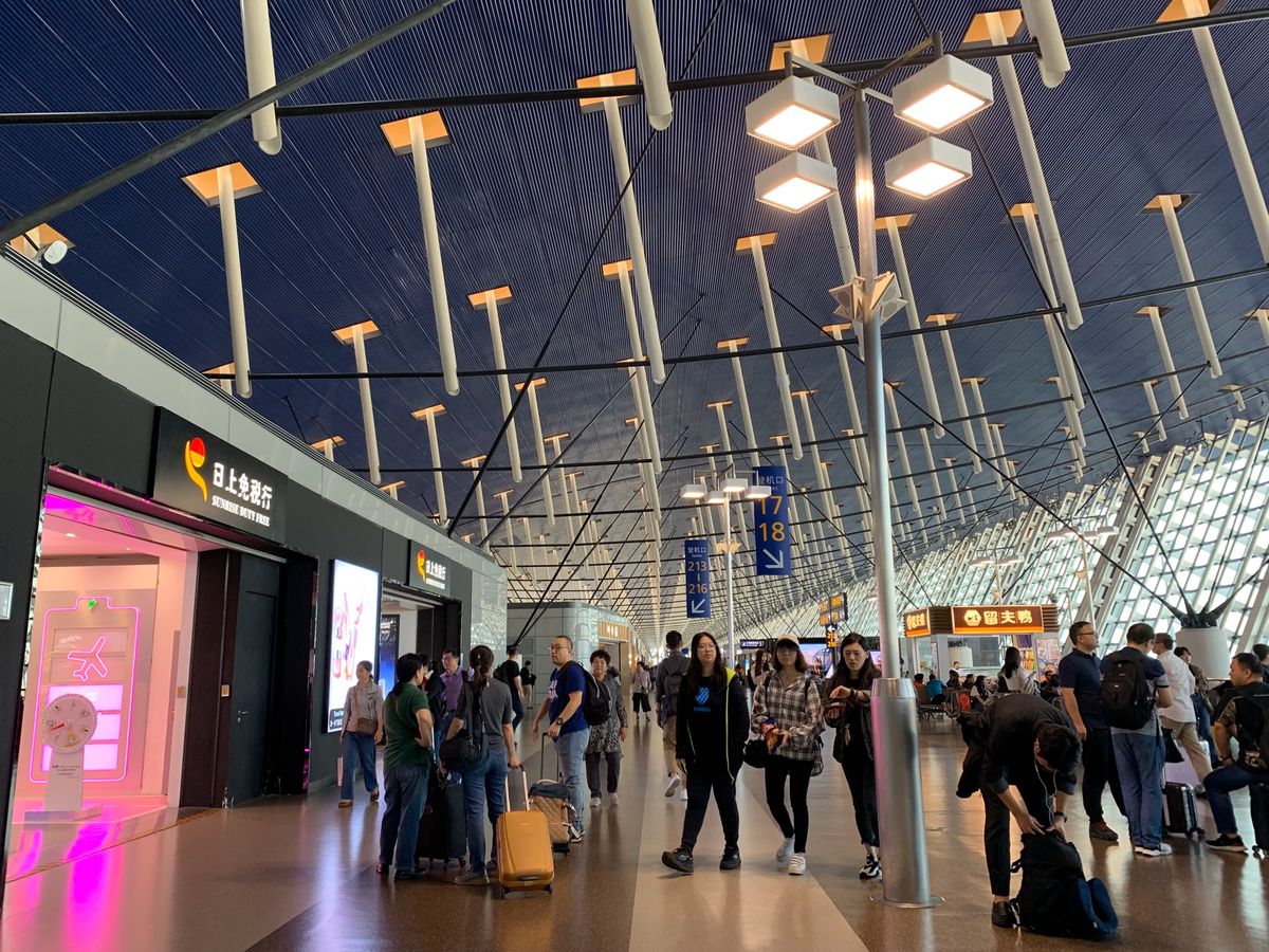 ストックホルムのスイーツ編。

これぞフィーカ！というカフェで到着早々にコ...