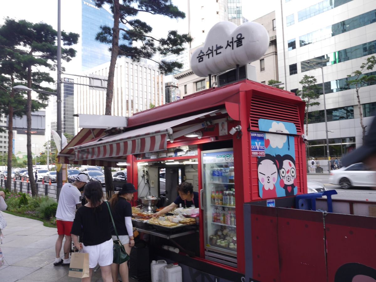 サムギョプサル食べに行った時の葉物の種類の多さにびっくり！