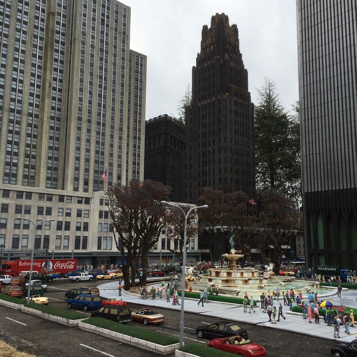 東武ワールドスクウェア4

そして次はニューヨーク！

写真の撮り方によっ...