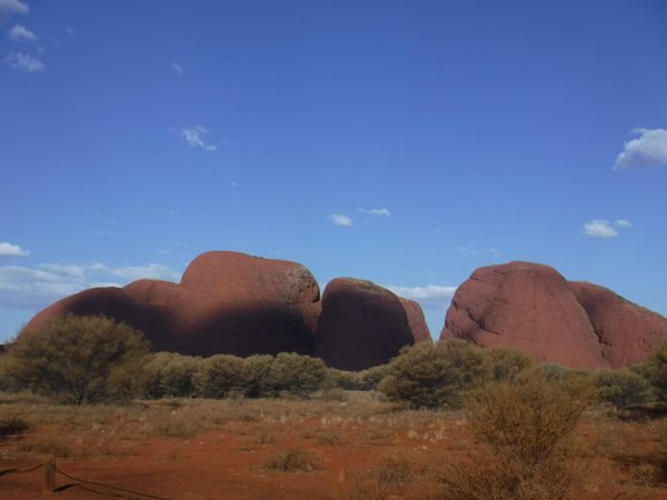 オーストラリア連邦・エアーズロック「New Zealand(South Island) ＆ Australia(Uluru、Sydney」の写真