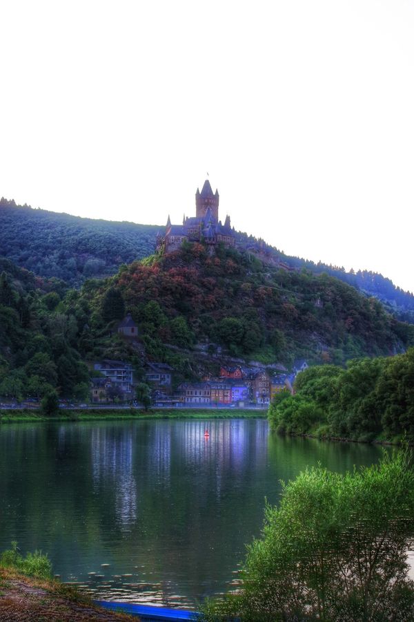 ドイツ・フランクフルト「ドイツ3回目　DTMレース観戦」の写真：コッヘム城♪