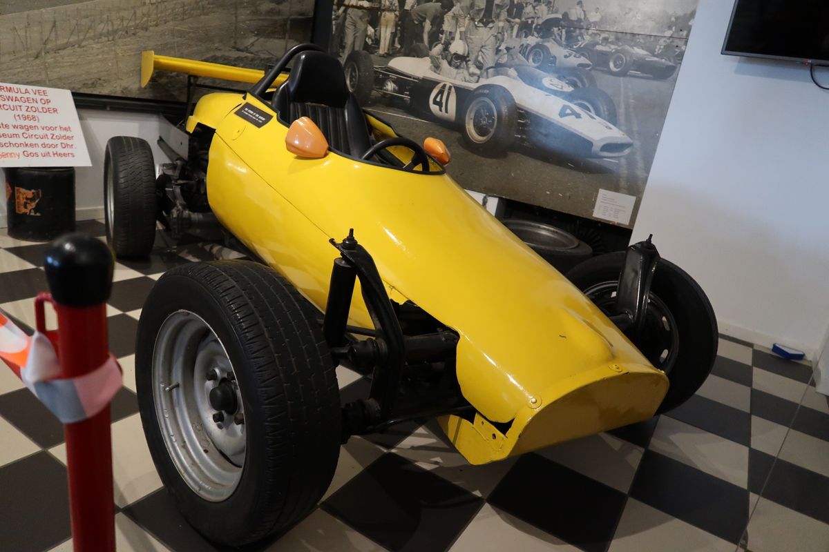 ワールドクラスのカートサーキットのヘンクサーキットとゾルダーサーキット♪