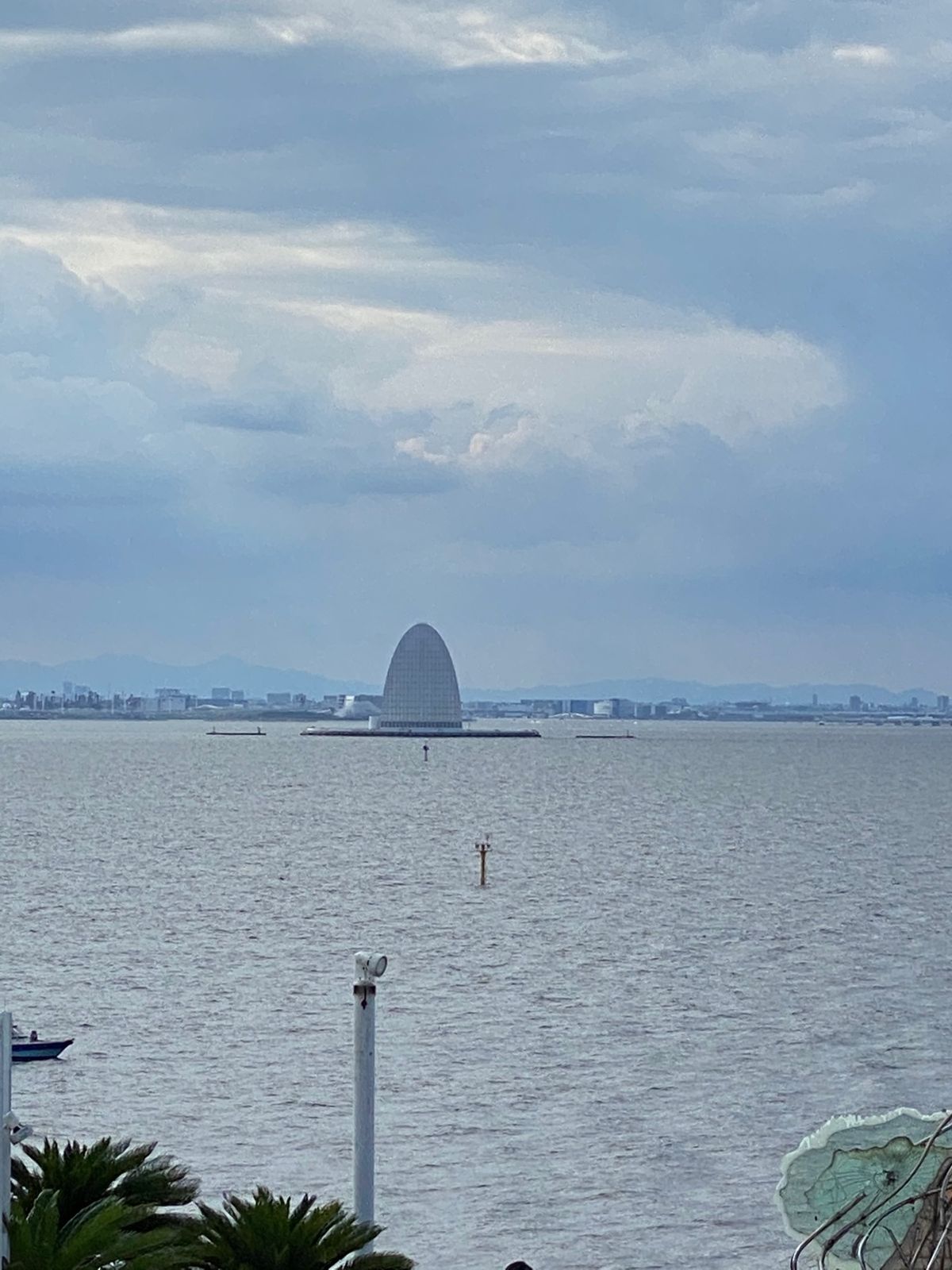 梅雨も明けたことだし海ほたるに来ました
そこまで混んではいない

10年ぶ...