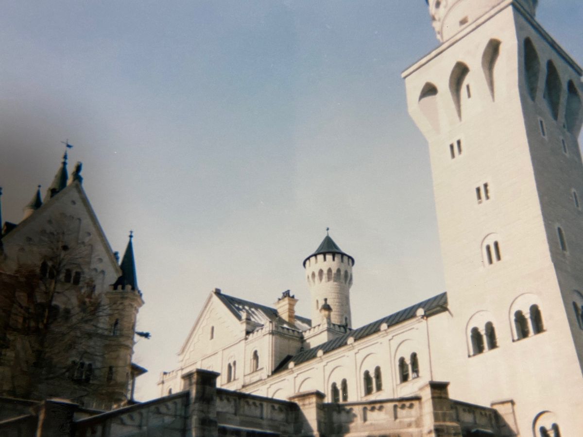 2度目のノイシュヴァンシュタイン城。
前回は馬車でお城まで上がりましたが、...