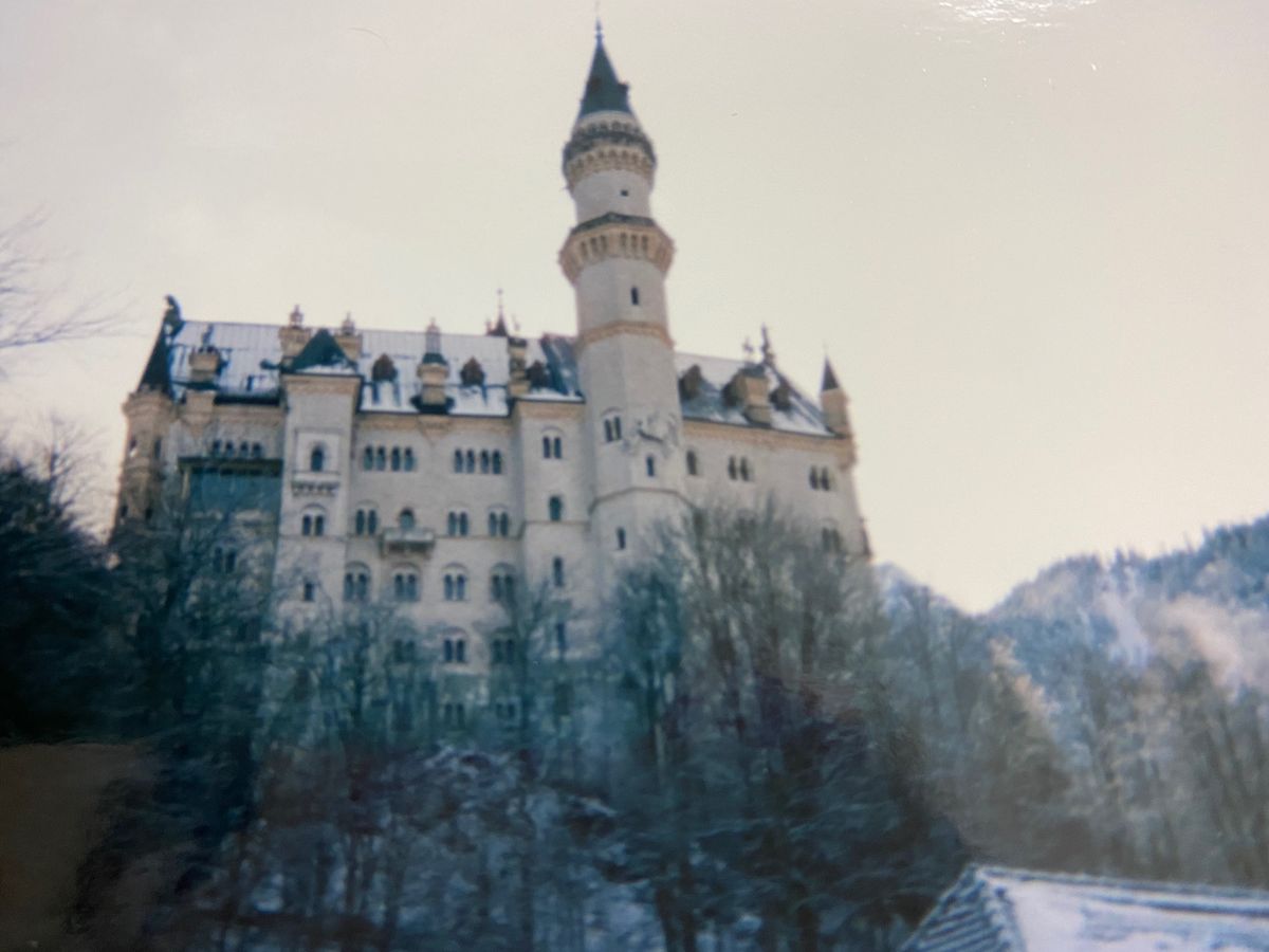 2度目のノイシュヴァンシュタイン城。
前回は馬車でお城まで上がりましたが、...