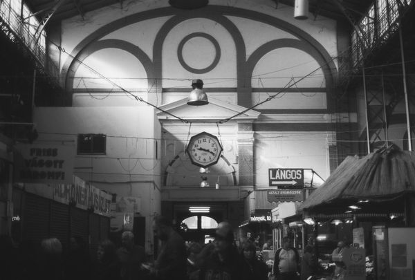 ハンガリー・ブダペスト「ハンガリーの旅2017」の写真：ブダペスト中央市場③