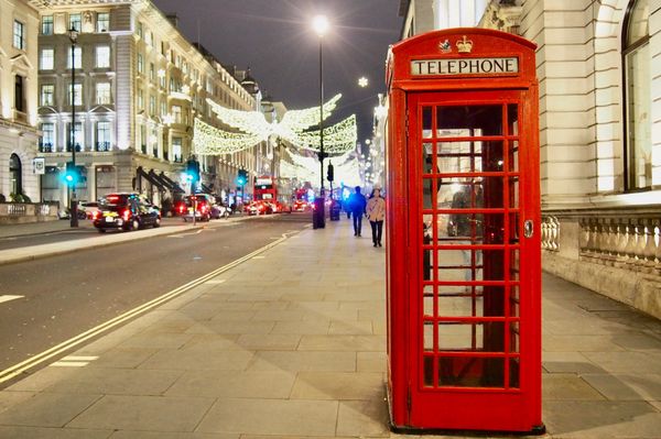 イギリス(英国)・ロンドン「UK🇬🇧」の写真：ロンドン🇬🇧夜の街
バッキンガム宮殿