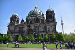 ベルリン大聖堂からアレクサンダープラッツ
何処に行ってもベルリンタワーの存在感😆