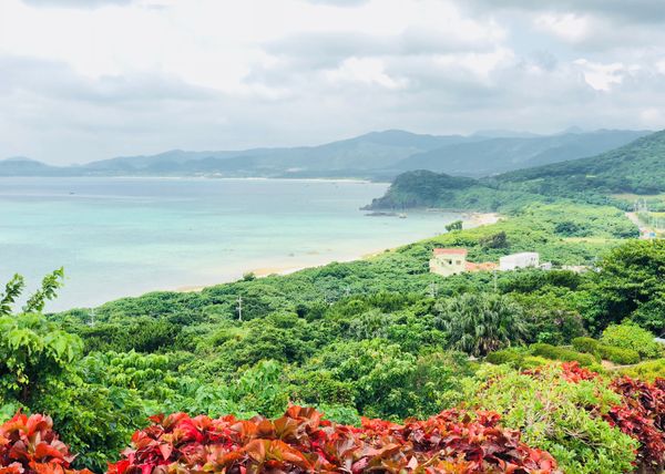 日本・石垣島「石垣島旅行」の写真：玉取崎展望台と平久保崎灯台