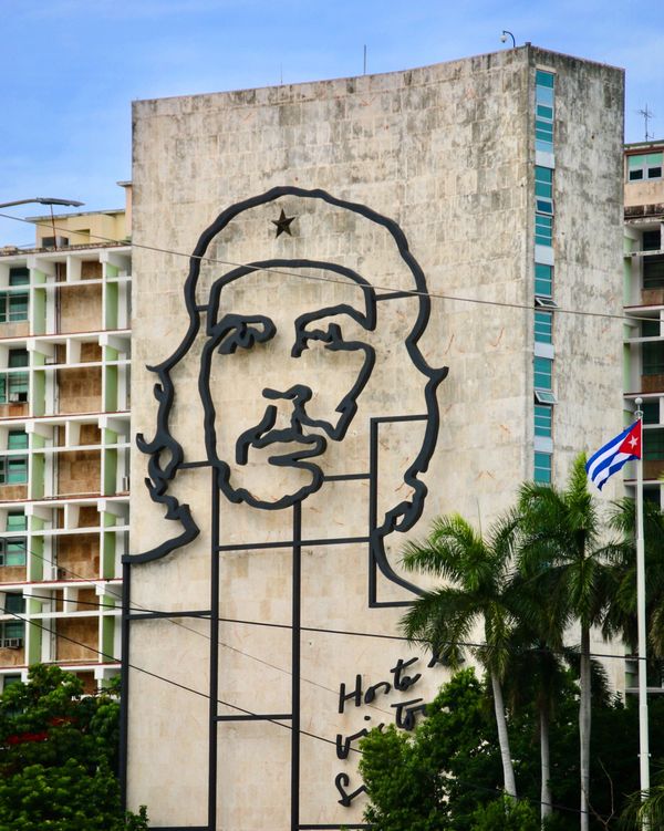 キューバ・ハバナ「キューバ」の写真：③ココタクシーでうろうろ🛵
新市街の方に...