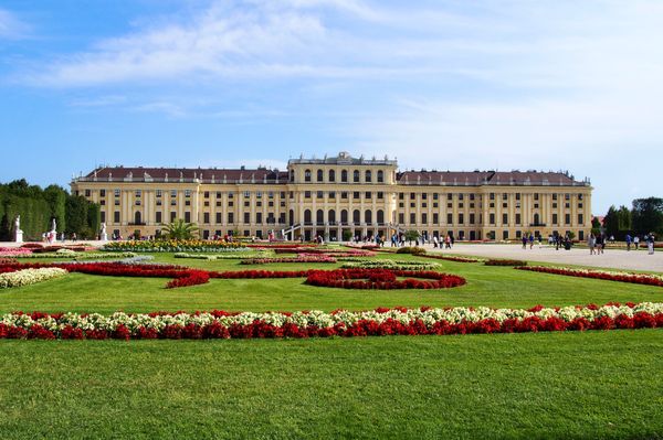 オーストリア・ウィーン「Austria🇦🇹」の写真：シェーンブルン宮殿🏰