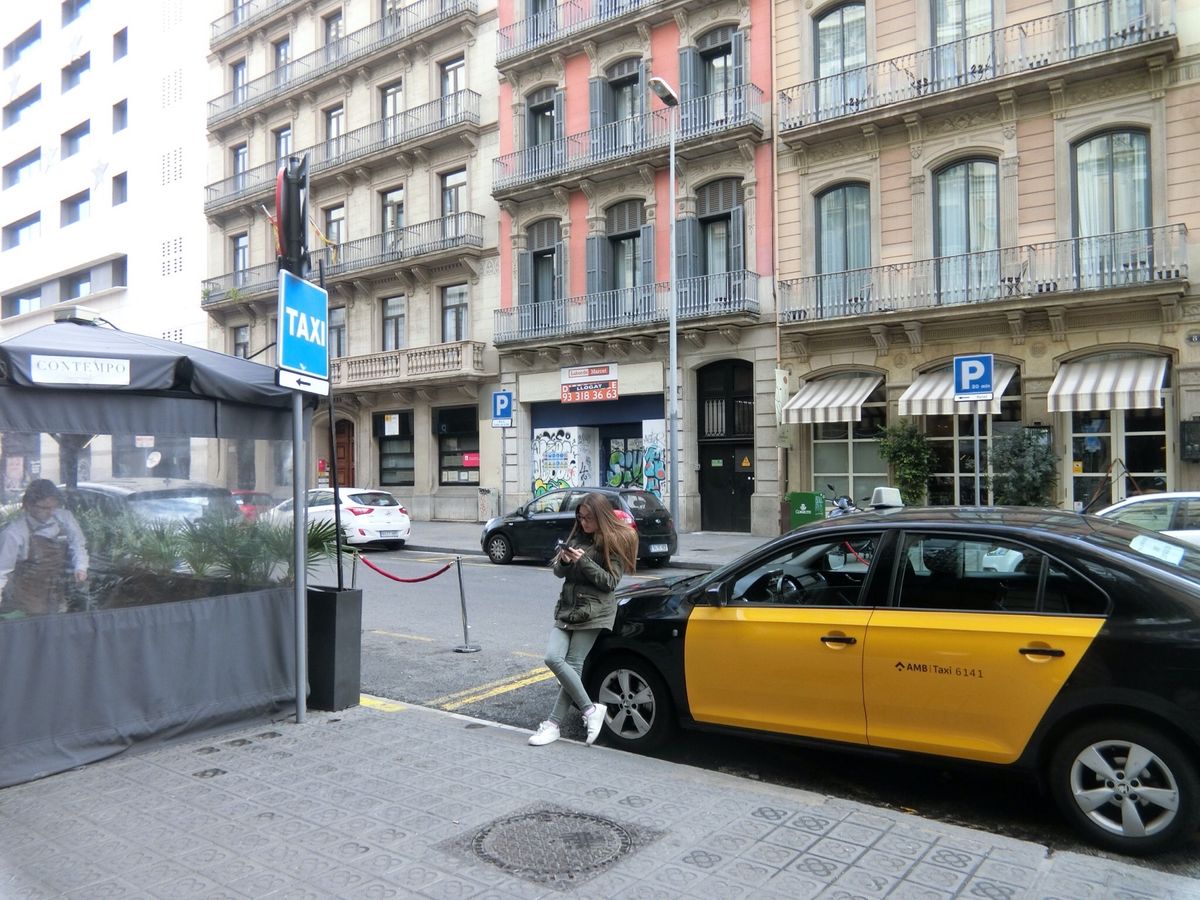 タブラオでフラメンコを鑑賞したのですが、後半は時差ボケで睡魔に勝てず退出し...