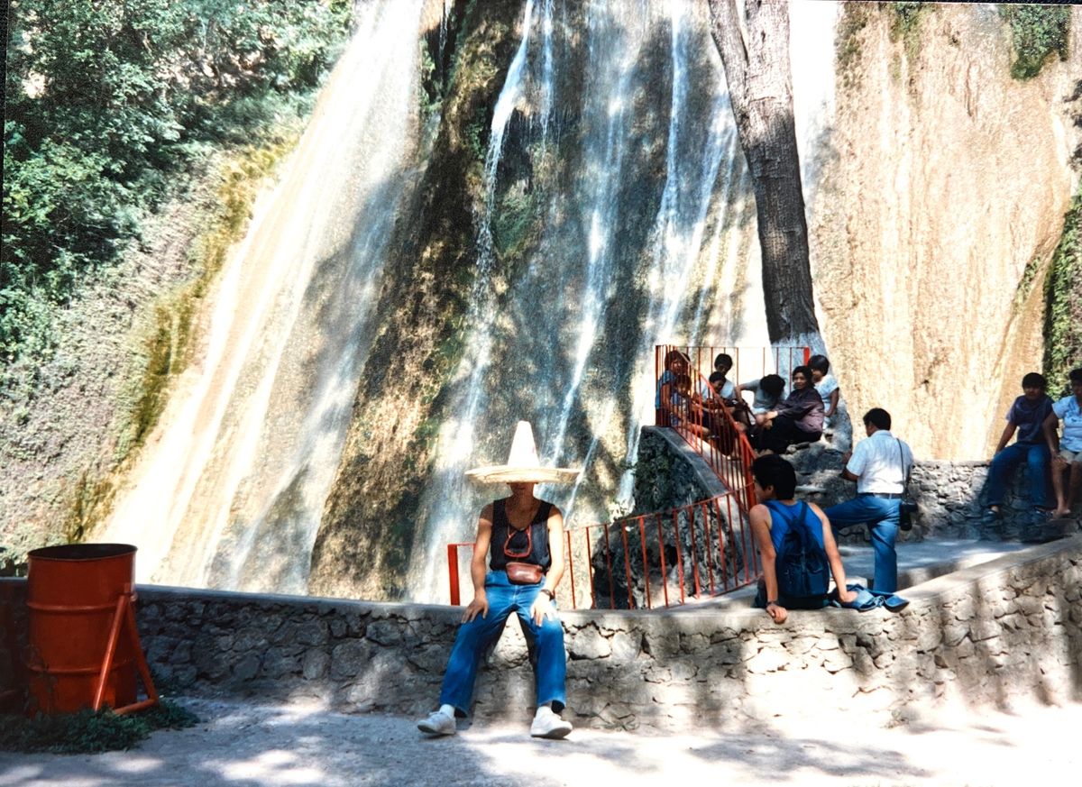 モンテレー🇲🇽馬の尻尾の滝

Cascada Cola de Caballo