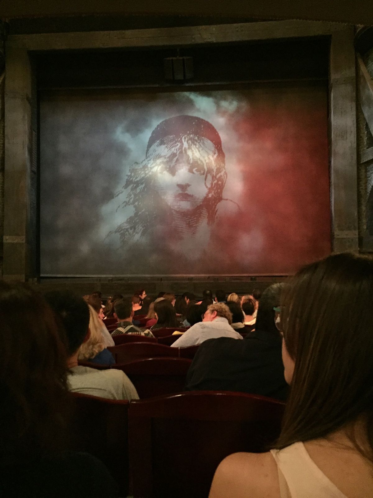 ロンドン最終日の夜は、ミュージカル鑑賞！
演目は「Les Misérabl...