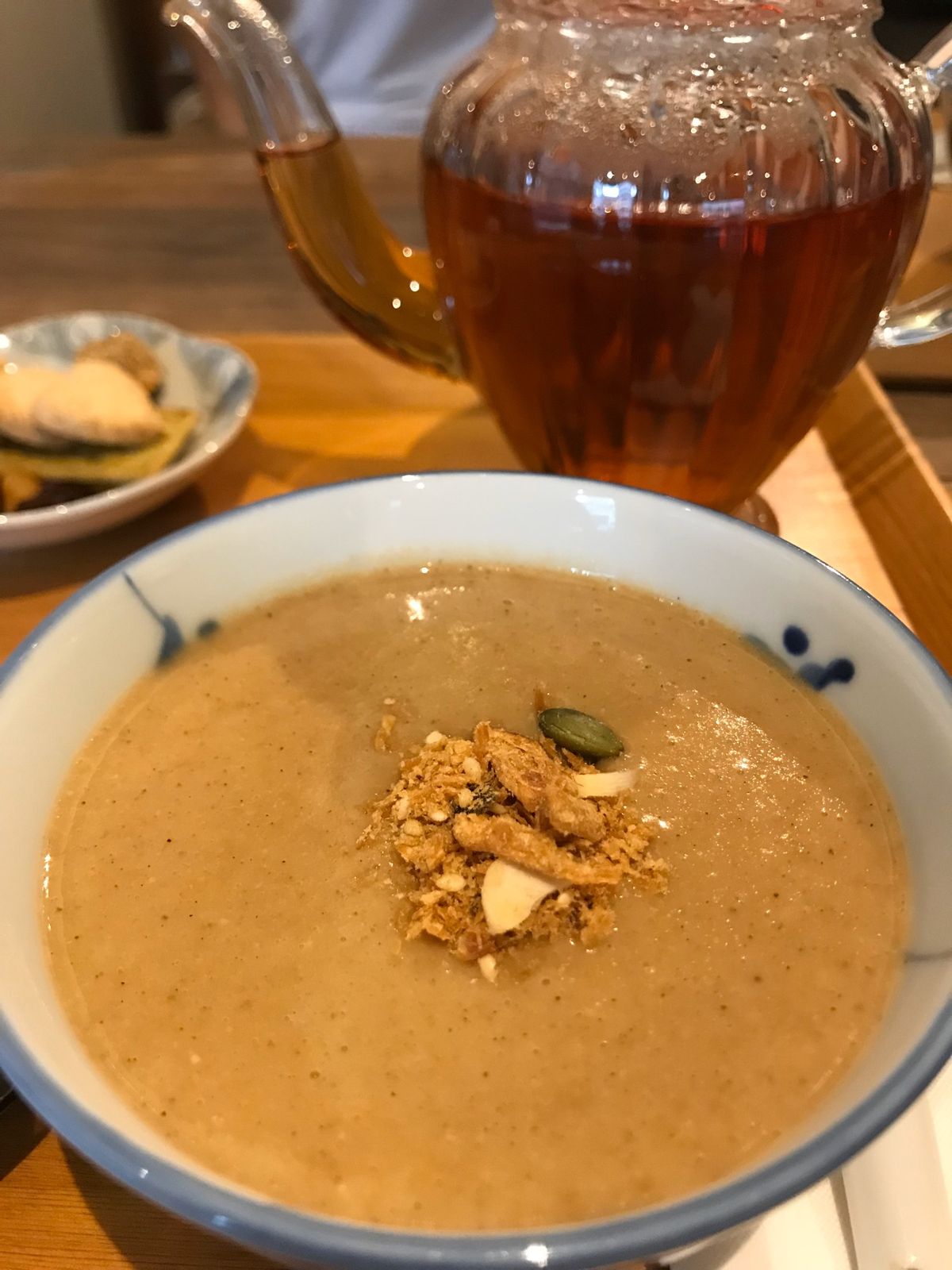 1）四海豆醬大王の豆乳スープ
2）金峰魯肉飯の蛤蜊と鶏のスープ
3）金峰魯...