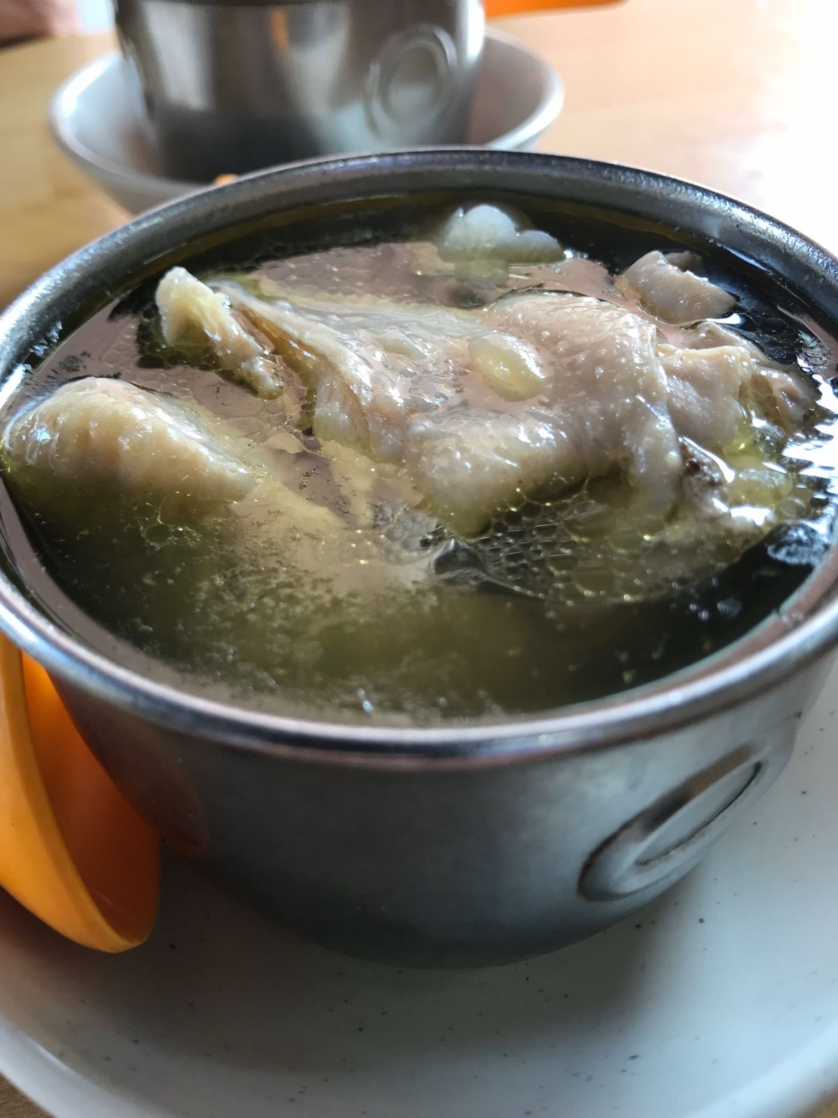 1）四海豆醬大王の豆乳スープ
2）金峰魯肉飯の蛤蜊と鶏のスープ
3）金峰魯...