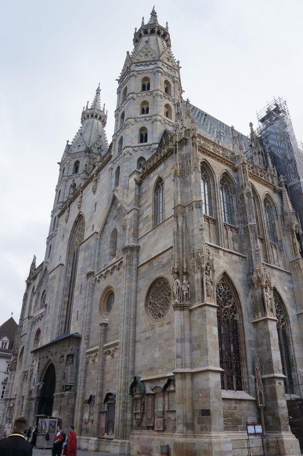 オーストリア・ウィーン「「ウィーンの旅」」の写真：1〜4）世界遺産シュテファン大聖堂