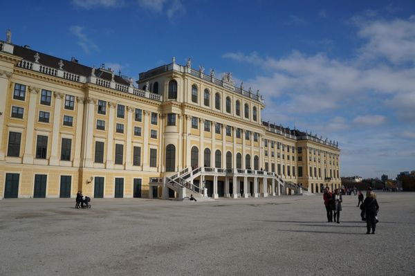 オーストリア・ウィーン「「ウィーンの旅」」の写真：1〜4）世界遺産シェーンブルン宮殿