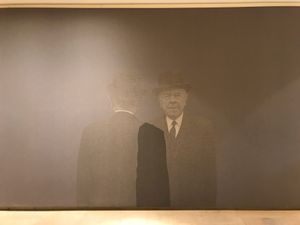 １〜４）マグリット美術館と作品